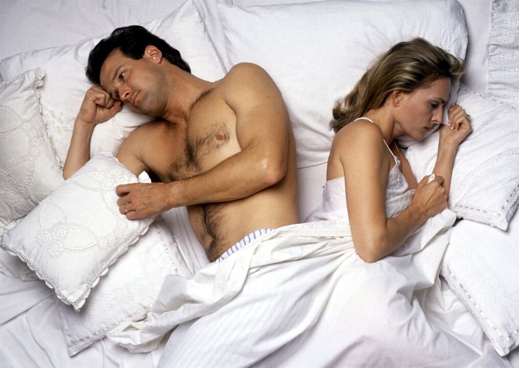 woman in bed with a man with bad potency how to increase